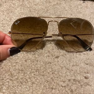 AVIATOR GRADIENT Raybans
